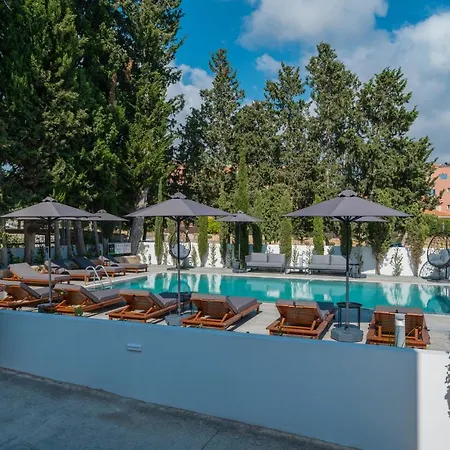 Apart-hotel Silver Park