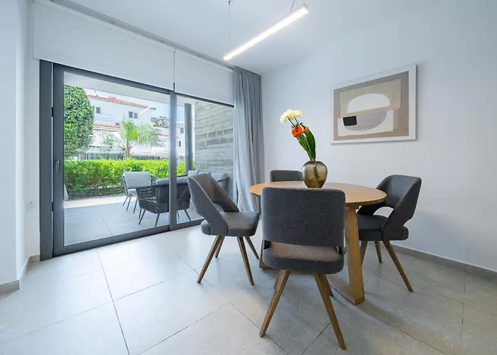 Apartahotel Silver Park Paphos