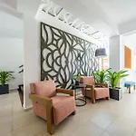 Silver Park Aparthotel