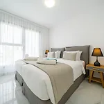 Silver Park Aparthotel 4*