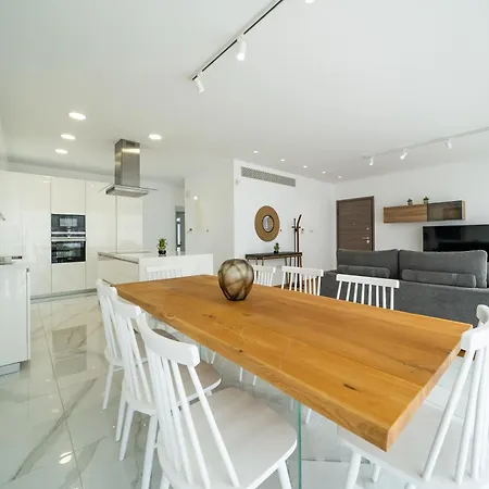 Silver Park By Deserve Apartmanhotel