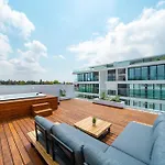Silver Park Aparthotel 4*