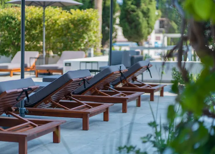 Silver Park Apartahotel 4*